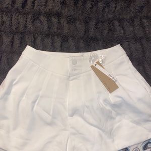 Shana Pocketed High Rise Pleated Shorts